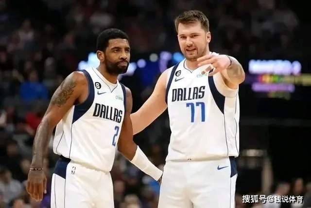 在电影院被欺负的女人们