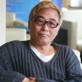 久久成人精品免费播放